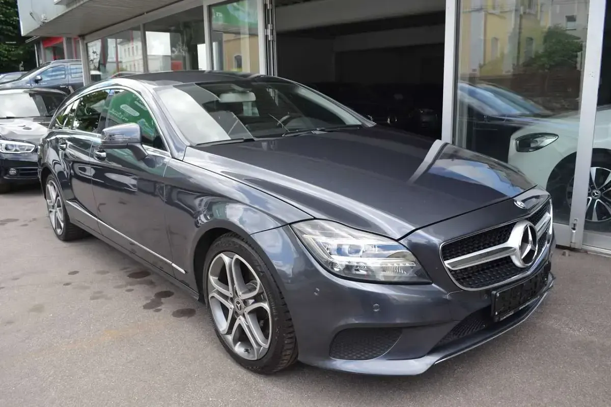 Gebraucht Mercedes CLS350 258 PS (189 kW) 2015 Tenoritgrau  metalliclack Coupé