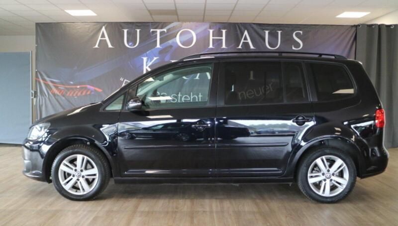 Schwarz Gebraucht 2012 VW Touran Match Van / Kleinbus | 8.600 € (Fairer Preis) - Bild 1/4