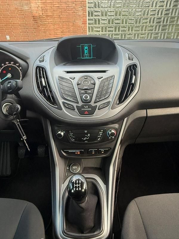 Beige Gebraucht 2017 Ford B-MAX Van / Kleinbus | 6.450 € (Superpreis) - Bild 1/4