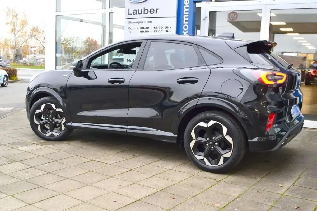 Neu Ford Puma ST-Line X 155 PS (114 kW) 2026 Agate black SUV
