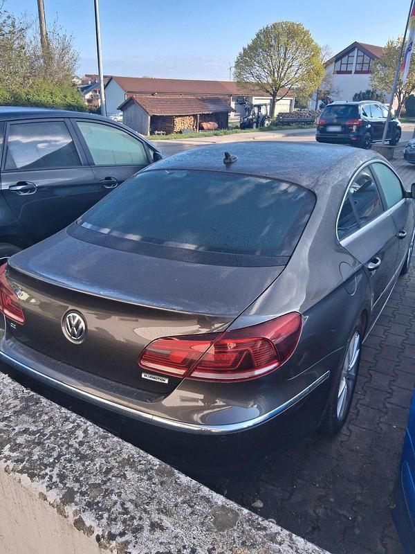 Second-hand VW CC 160 CP (117 kW) 2015 Negru Berlinǎ