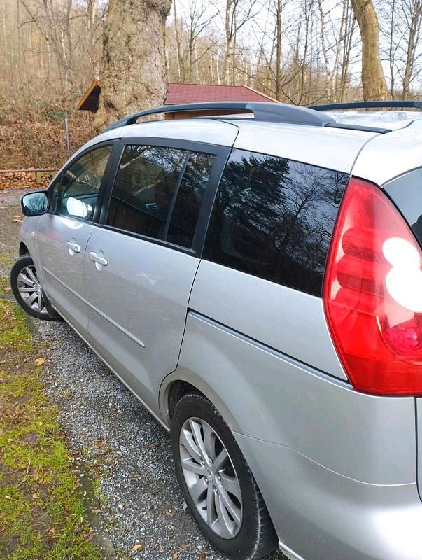 Gebraucht Mazda 5 143 PS (105 kW) 2006 Silber Van / Kleinbus