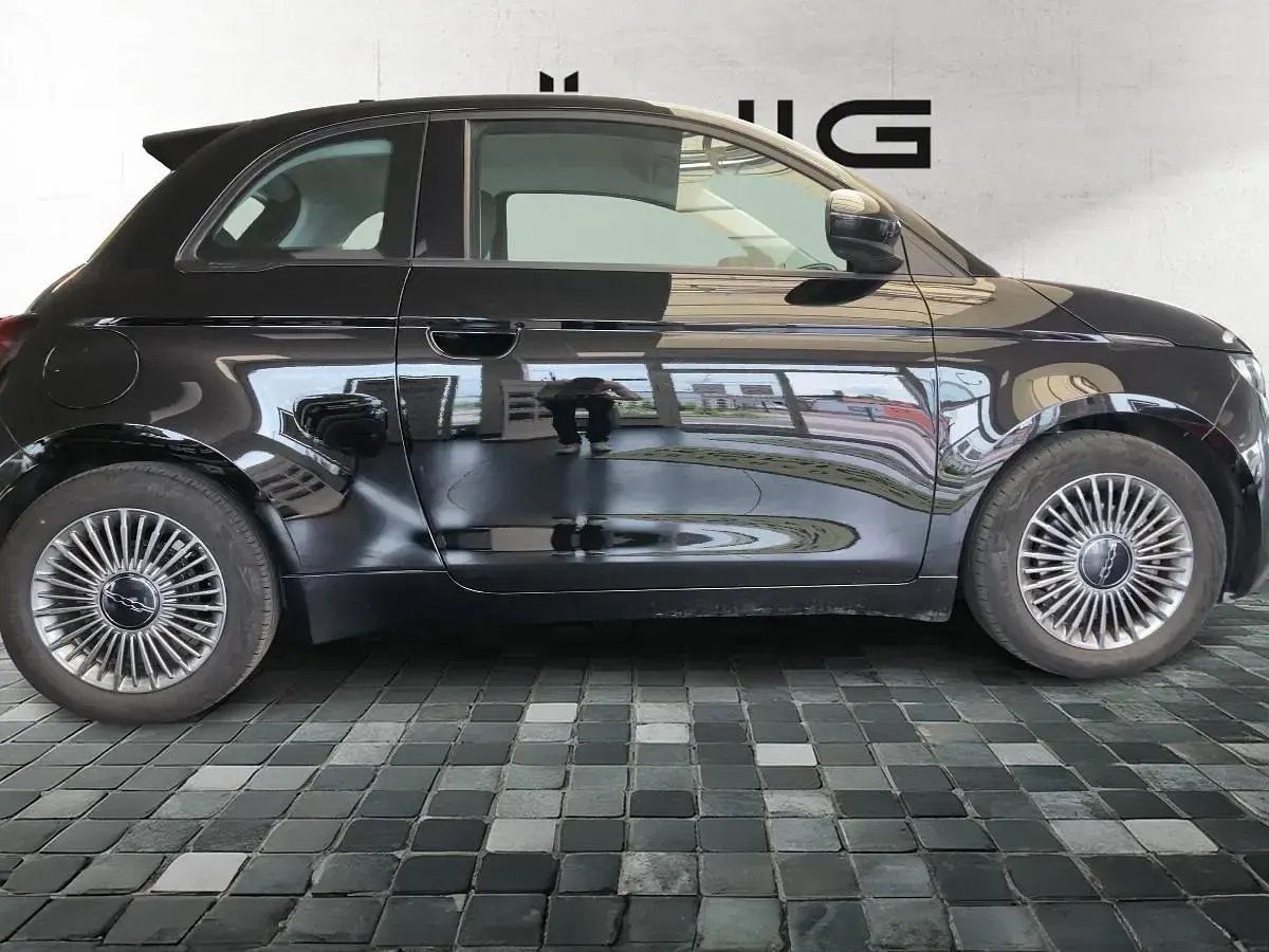 Gebraucht Fiat 500e Icon 2022 Schwarz Limousine