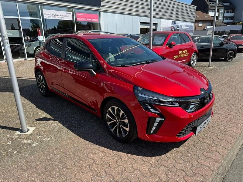 Gebraucht Mitsubishi Colt Plus 67 PS (49 kW) 2024 Rot Kleinwagen