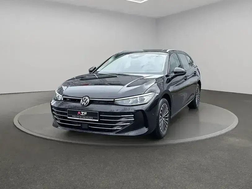 Używany VW Passat Elegance 150 KM (110 kW) 2026 Czarny Kombi