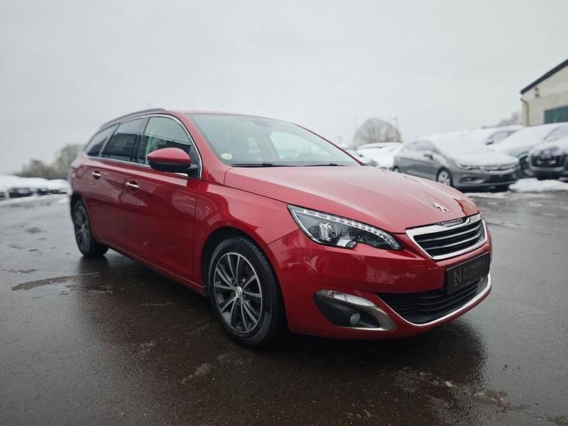Gebraucht Peugeot 308 SW Allure 150 PS (110 kW) 2014 Rot Kombi