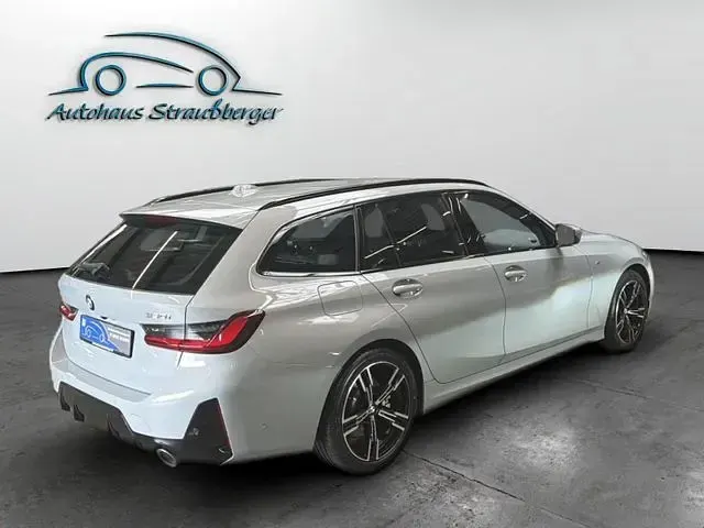 Gebraucht BMW 330 M Sport 245 PS (180 kW) 2025 Graukeine angabe Kombi