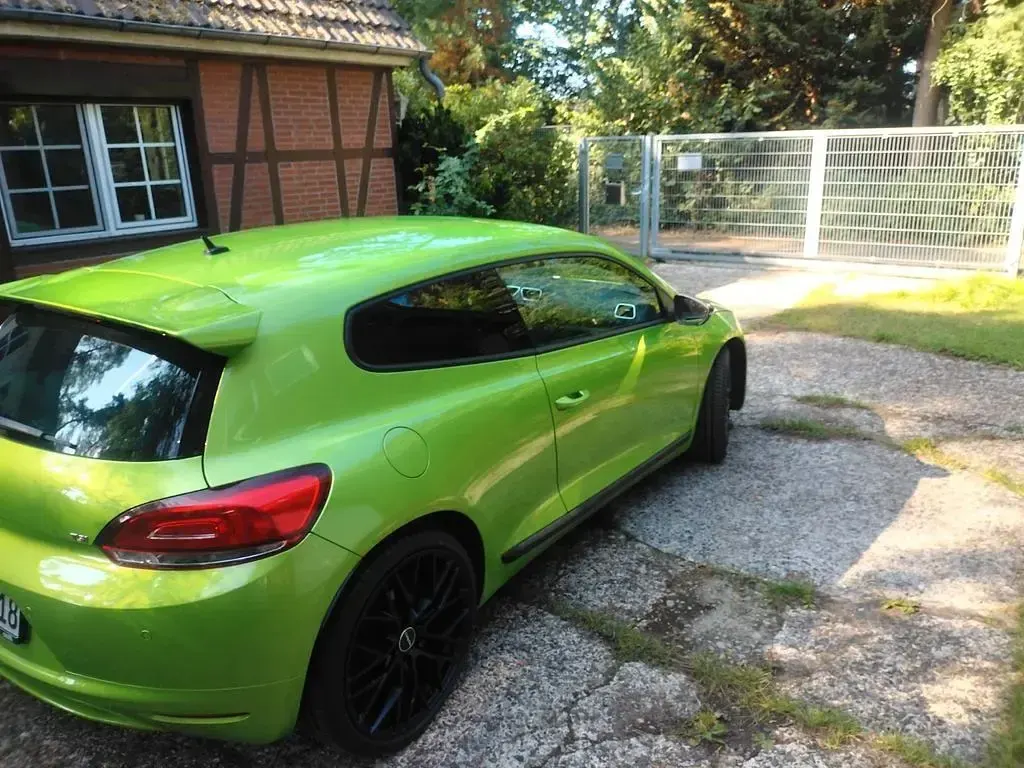 Gebraucht VW Scirocco 160 PS (117 kW) 2010 Grün Coupé