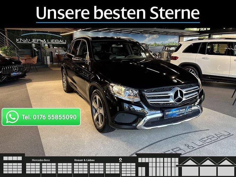 Lack obsidianschwarz (metallic) Gebraucht 2015 Mercedes GLC220 Exclusive SUV | 25.660 € (Fairer Preis) - Bild 1/4