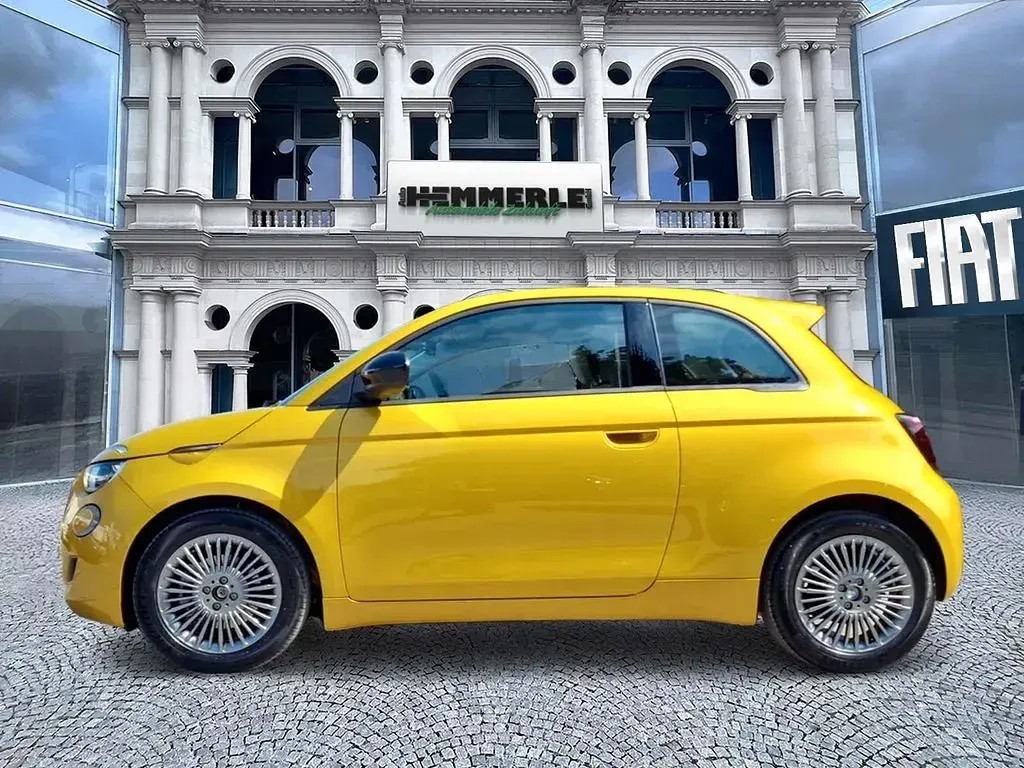 Neu Fiat 500 Icon 65 PS (47 kW) 2026 Gelb