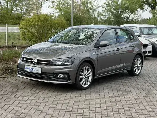 Gebraucht VW Polo R-line 80 PS (58 kW) 2020 Limestone grey metallic Kleinwagen