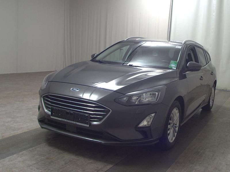 Gebraucht Ford Focus Titanium 125 PS (91 kW) 2020 Grau Kombi