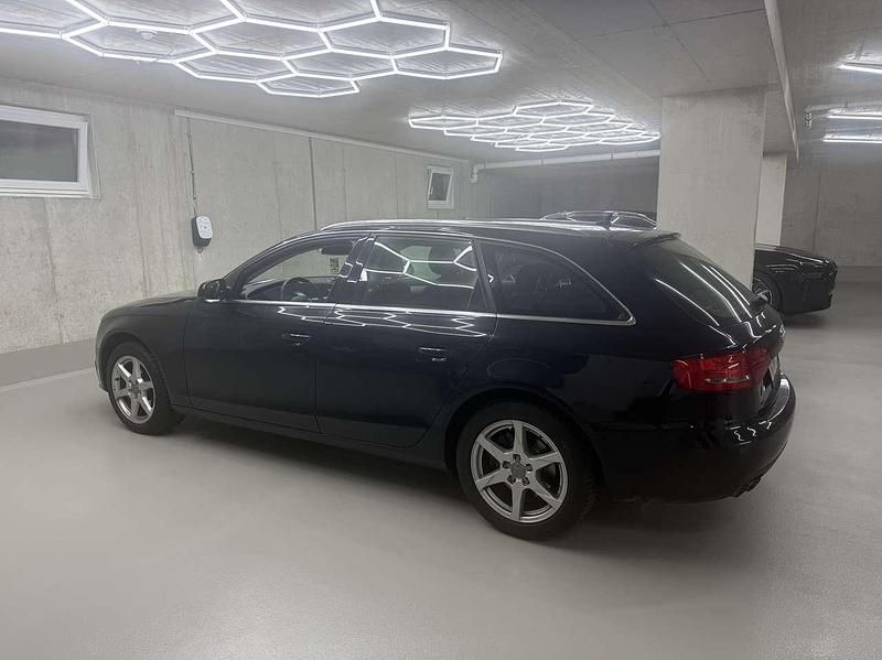 Gebraucht Audi A4 Ambiente 143 PS (105 kW) 2010 Kombi
