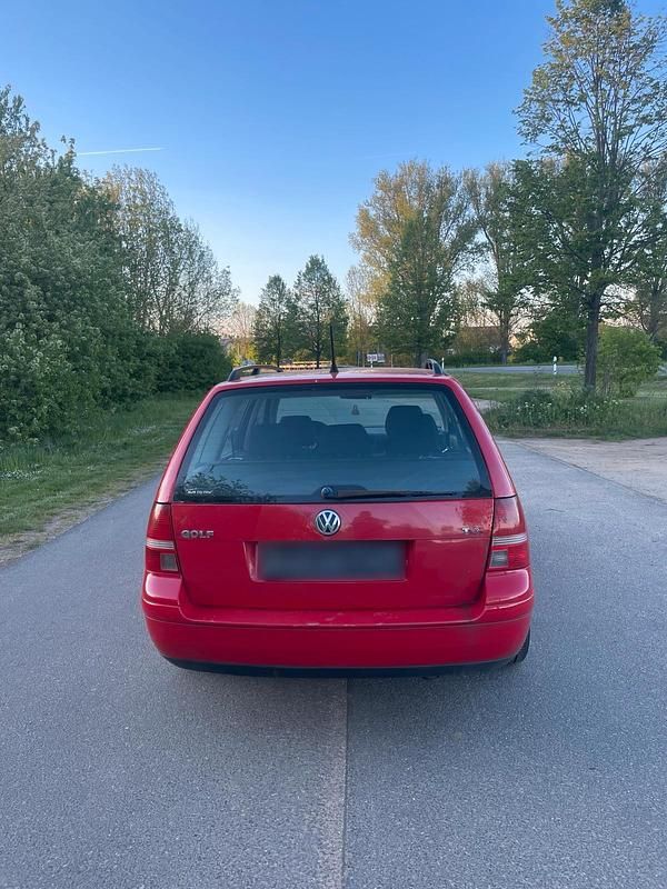 Gebraucht VW Golf IV 130 PS (95 kW) 2005 Rot Kombi