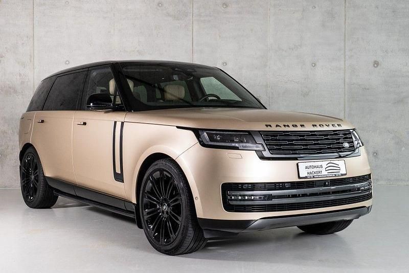 Santorini black Gebraucht 2024 Land Rover Range Rover Autobiography SUV | 165.000 € - Bild 1/4
