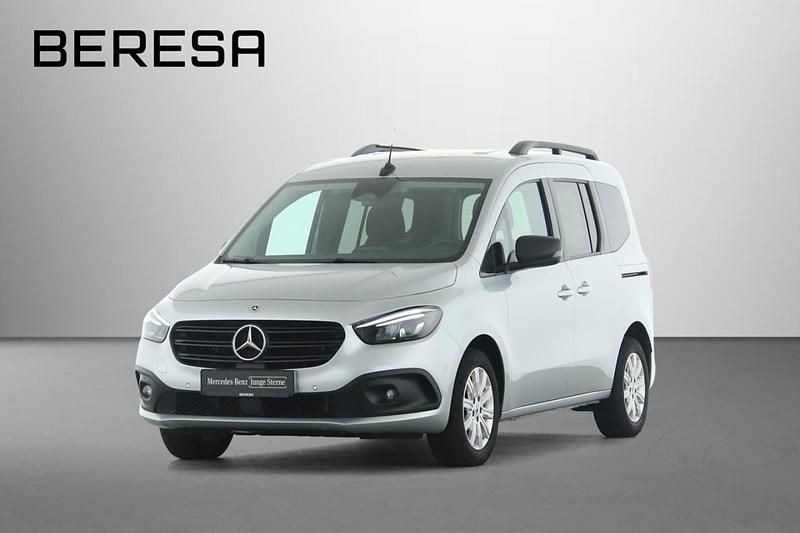 Silber Gebraucht 2023 Mercedes Citan 110 Progressive Kombi | 24.480 € (Fairer Preis) - Bild 1/4