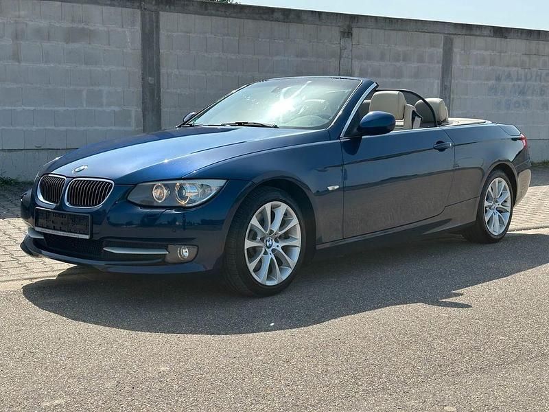 Blau Gebraucht 2011 BMW 325 Cabriolet Sport Line Cabrio | 7.499 € (Superpreis) - Bild 1/4