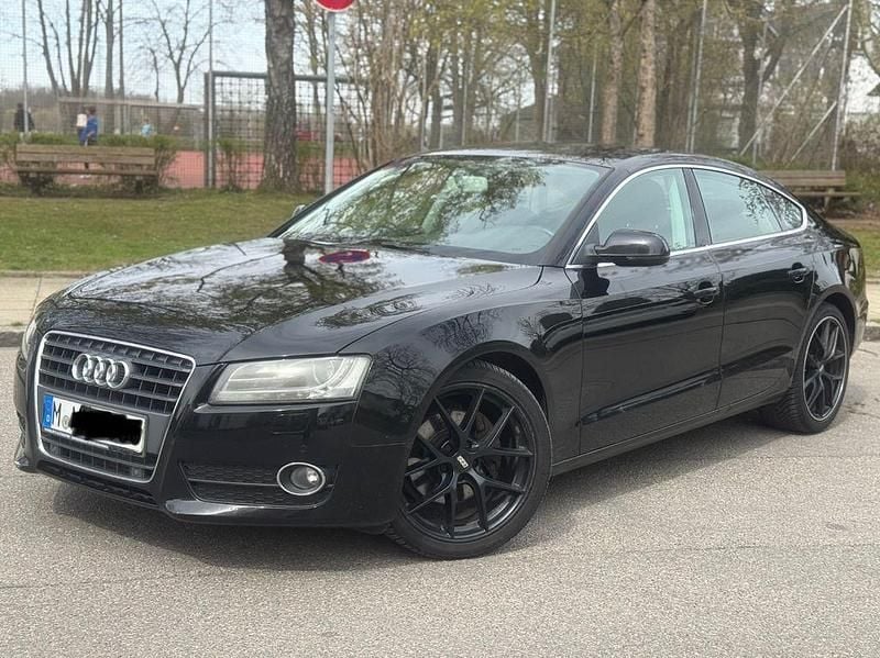 Gebraucht Audi A5 Sportback Performance 190 PS (139 kW) 2011 Schwarz Kleinwagen