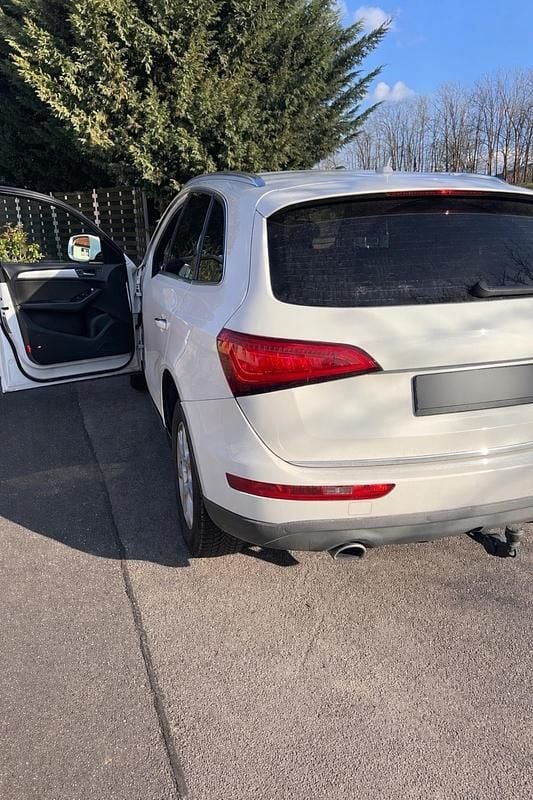 Gebraucht Audi Q5 163 PS (119 kW) 2015 Weiß SUV