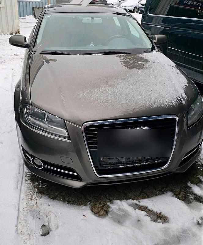 Gebraucht Audi A3 Comfort 140 PS (102 kW) 2011 Grau Kombi