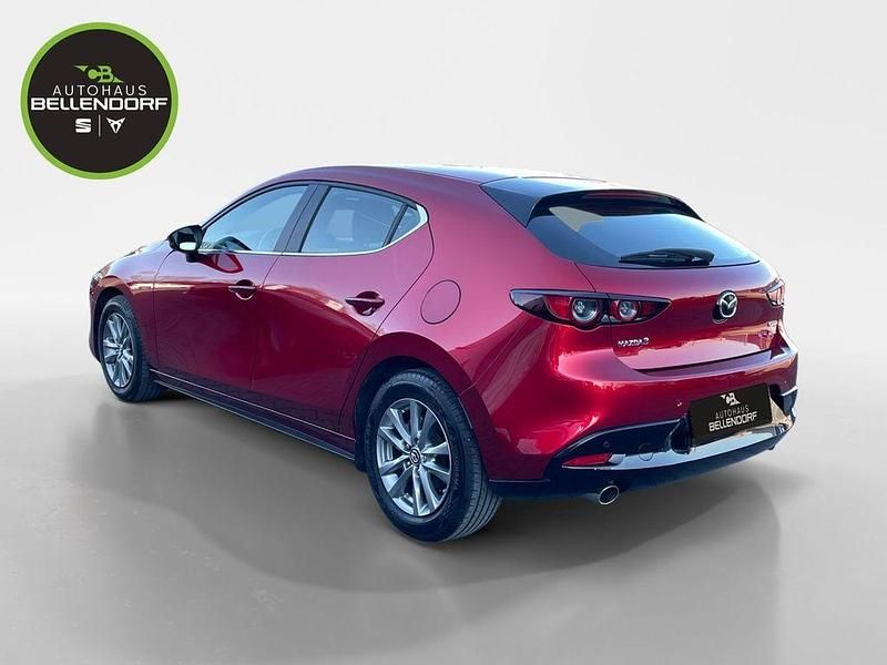 Gebraucht Mazda 3 Selection 122 PS (89 kW) 2019 Rot Limousine