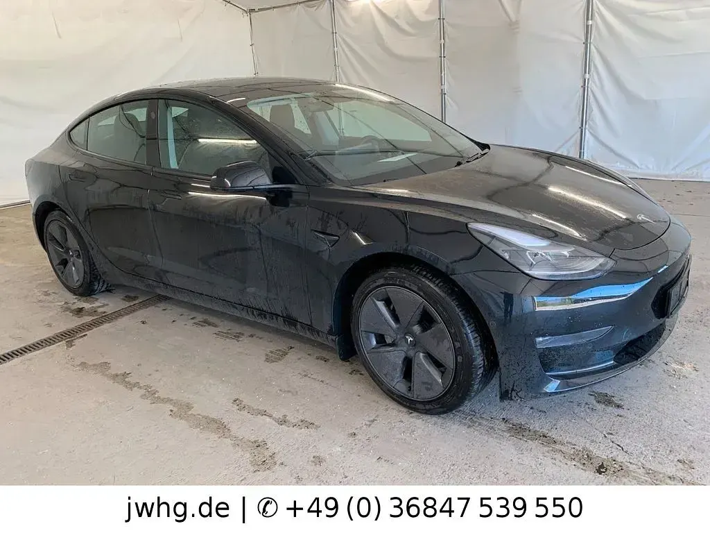 Second-hand Tesla Model 3 366 kW (498 CP) 2021 Negru Berlinǎ
