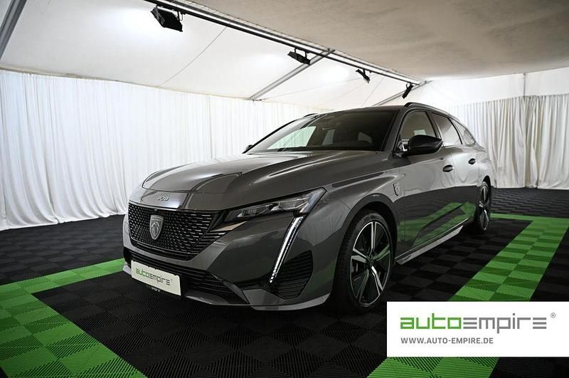 Grau Gebraucht 2024 Peugeot 308 GT Kombi | 25.990 € (Superpreis) - Bild 1/3