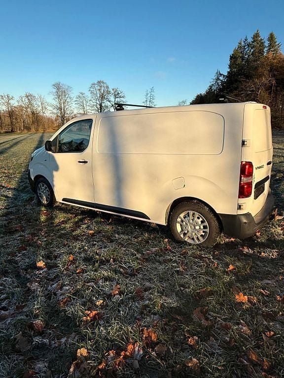 Gebraucht Opel Vivaro Elegance 120 PS (88 kW) 2020 Weiß Van / Kleinbus