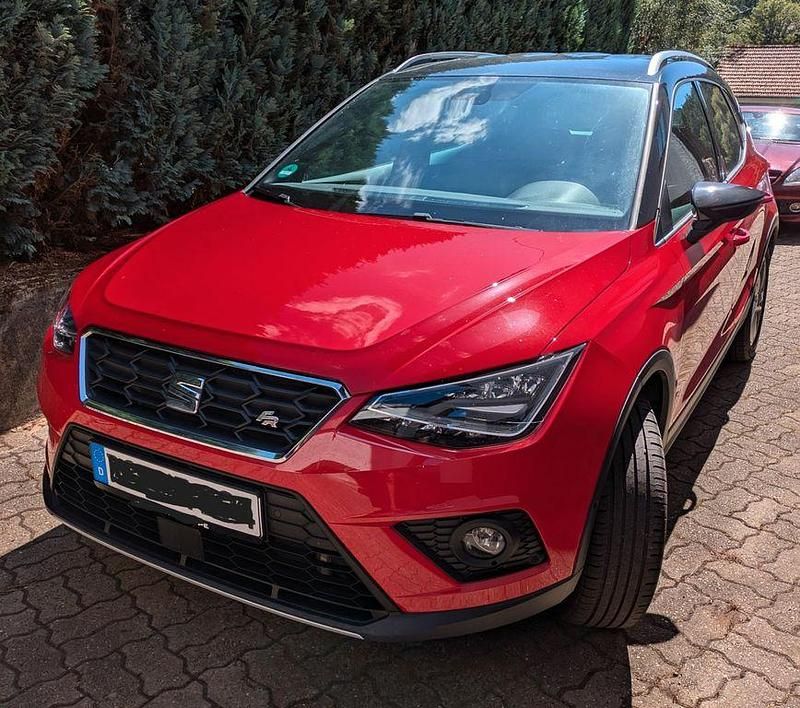 Rot Gebraucht 2019 Seat Arona FR SUV | 16.500 € (Guter Preis) - Bild 1/4