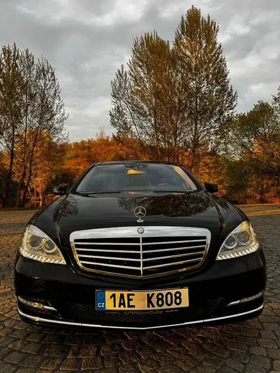 Gebraucht Mercedes S350L 306 PS (225 kW) 2011 Schwarz Limousine