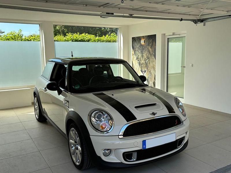 Gebraucht Mini Cooper S 184 PS (135 kW) 2010 Weiß Kleinwagen