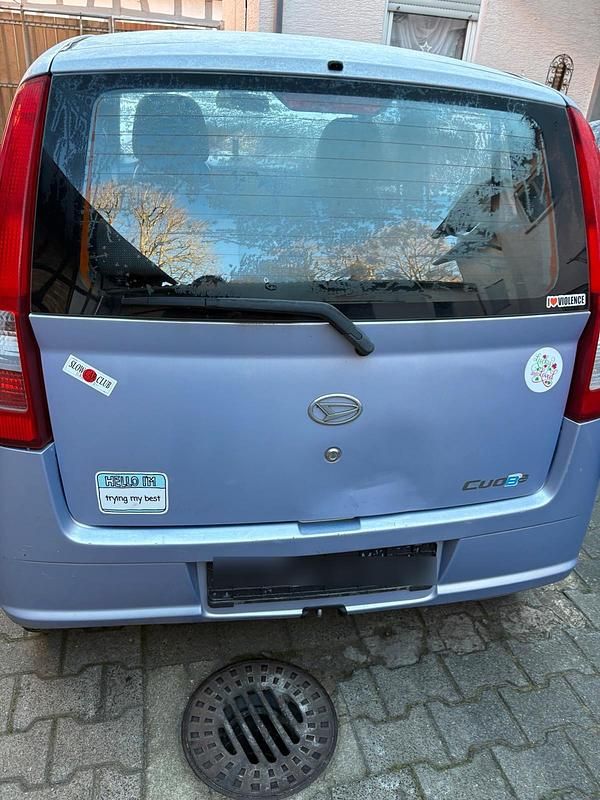 Gebraucht Daihatsu Cuore 70 PS (51 kW) 2004 Blau Kleinwagen