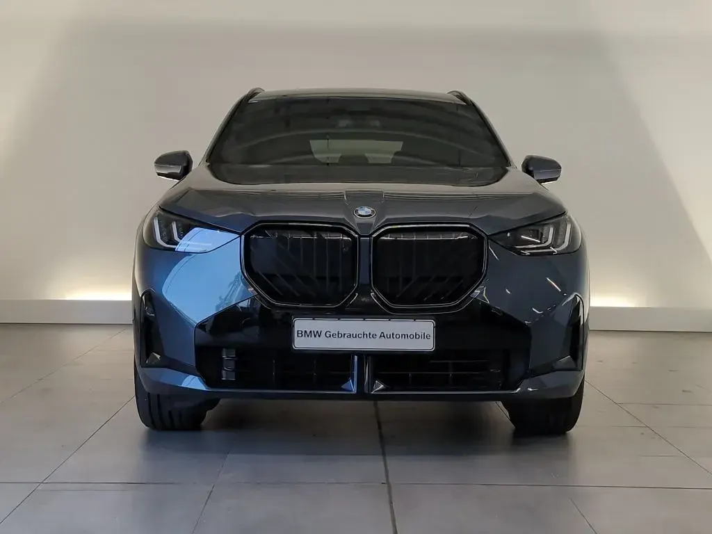 Gebraucht BMW X3 M Sport 197 PS (144 kW) 2025 Blau SUV