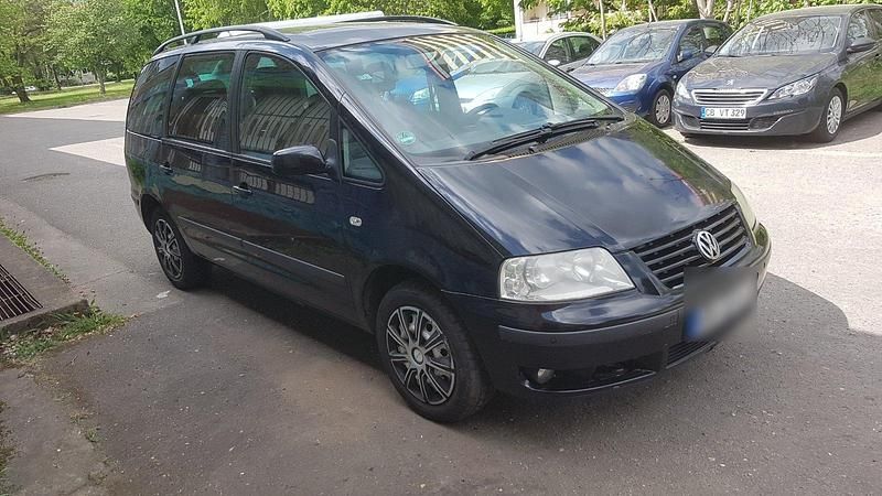 Schwarz Gebraucht 2003 VW Sharan Van / Kleinbus | 2.750 € (Fairer Preis) - Bild 1/4