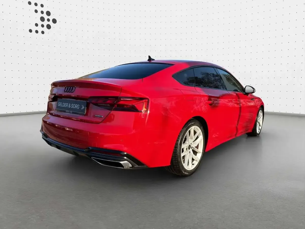 Gebraucht Audi A5 S-Line 204 PS (150 kW) 2022 Tangorot metallic Coupé