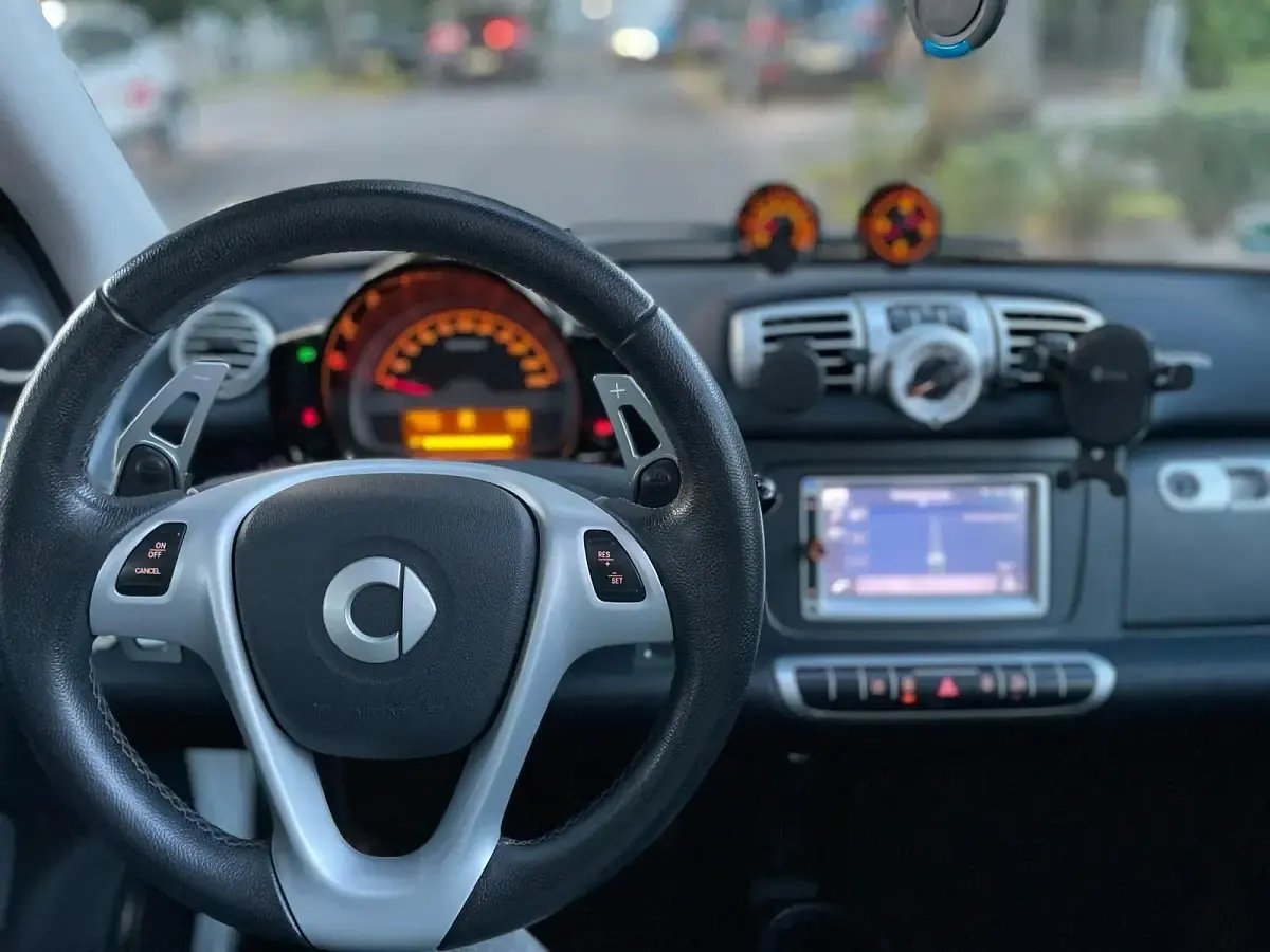 Gebraucht Smart ForTwo Cabrio Brabus 102 PS (75 kW) 2012 Grau Cabrio