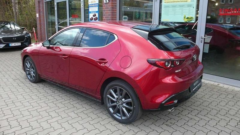 Neu Mazda 3 Exclusive-Line 140 PS (102 kW) 2025 Rot Limousine