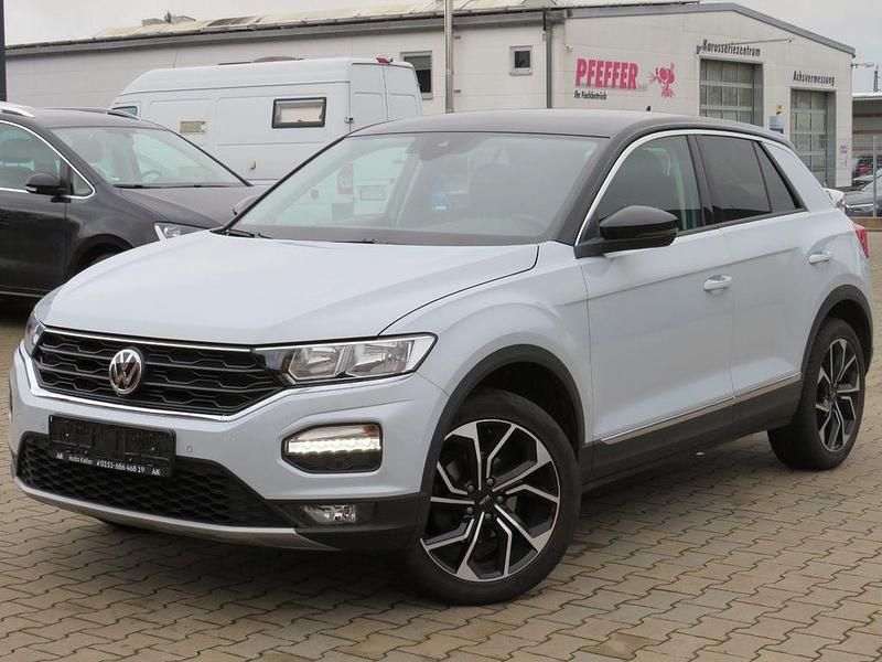 Gebraucht VW T-Roc Style 150 PS (110 kW) 2019 Grau SUV