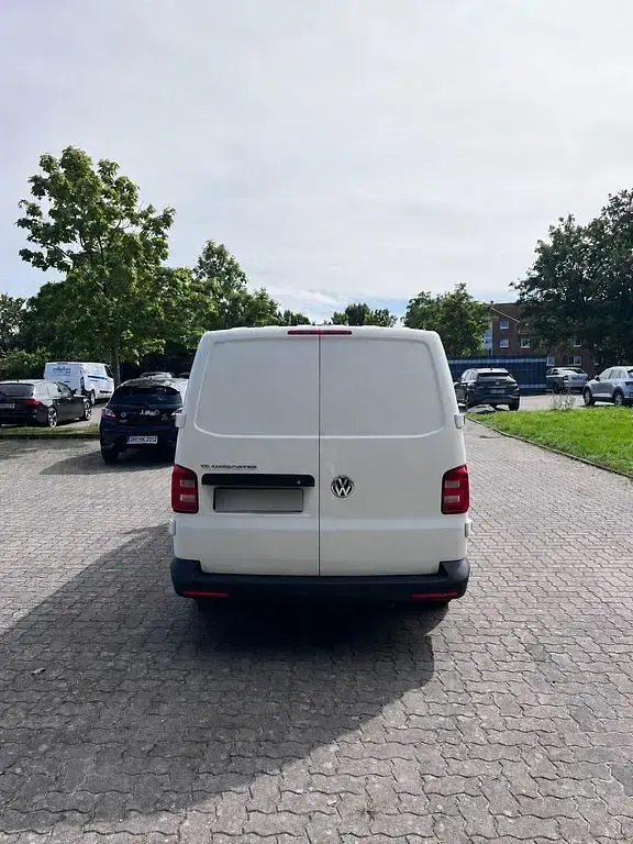 Gebraucht VW Transporter 102 PS (75 kW) 2019 Weiß Van