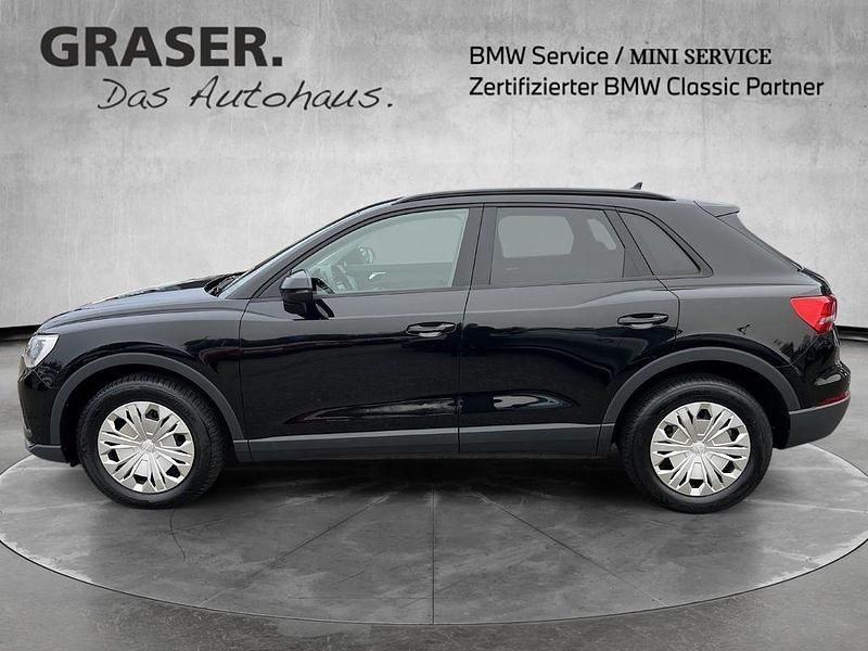 Gebraucht Audi Q3 Basis 150 PS (110 kW) 2020 Schwarz SUV