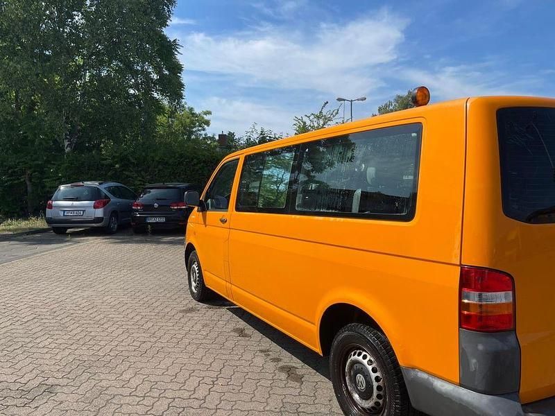 Gebraucht VW Transporter 106 PS (77 kW) 2007 Orange Van