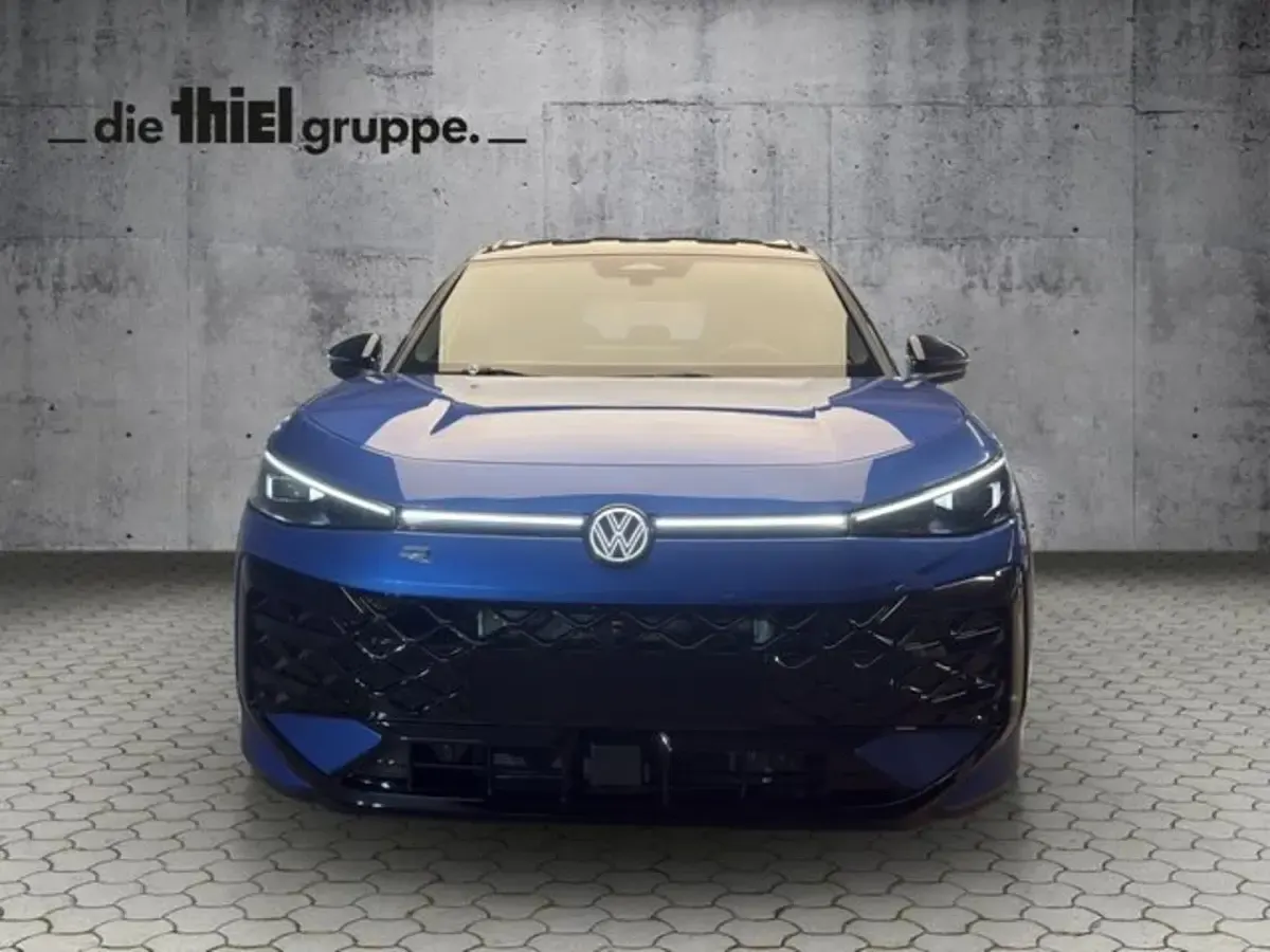 Gebraucht VW T-Roc R-line 150 PS (110 kW) 2025 Blau SUV