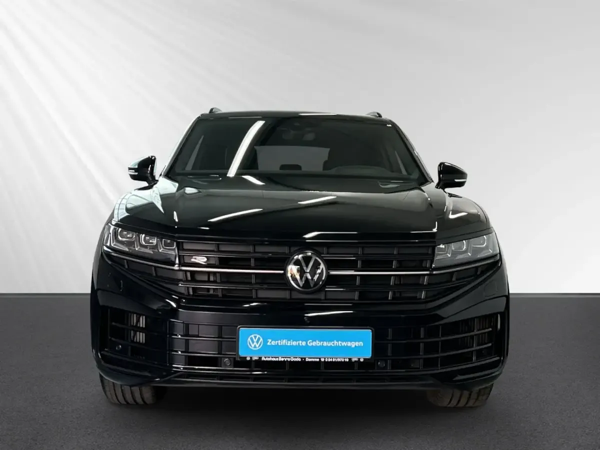 Gebraucht VW Touareg R 462 PS (339 kW) 2025 Grenadillschwarz SUV