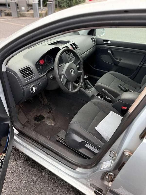 Gebraucht VW Golf IV Comfortline 75 PS (55 kW) 2004 Grau Kleinwagen