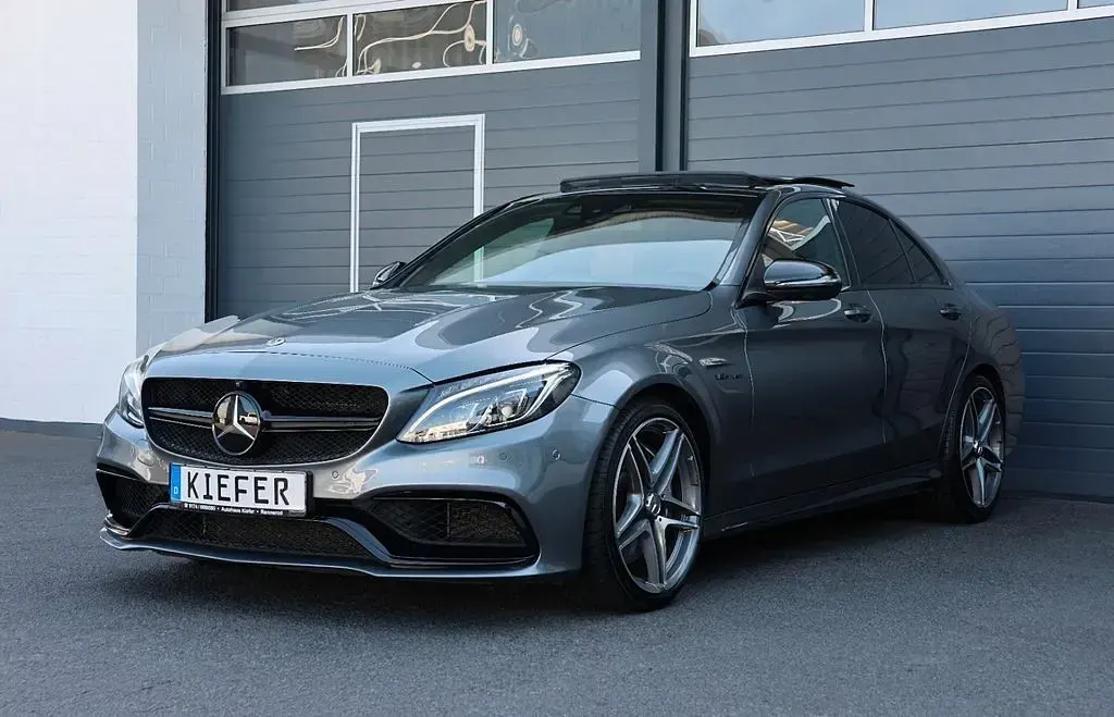 Gebraucht Mercedes C63 AMG AMG 476 PS (350 kW) 2018 Grau Limousine
