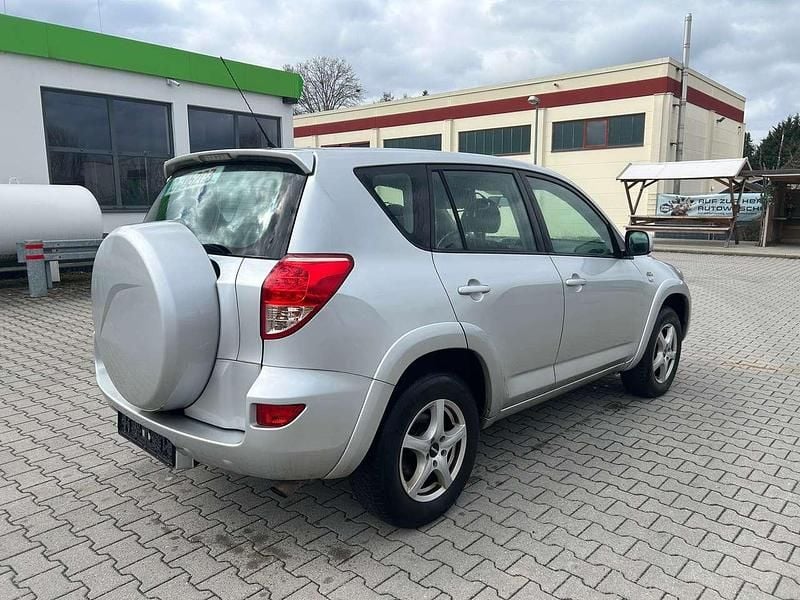 Gebraucht Toyota RAV4 Sol 177 PS (130 kW) 2006 Silver metallic SUV