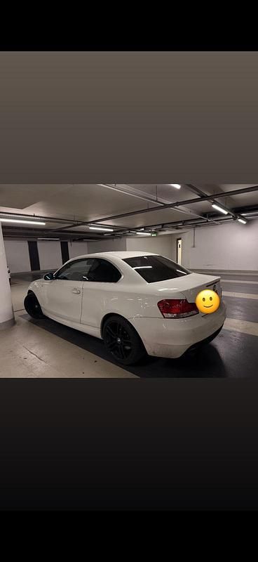 Gebraucht BMW 123 Coupé 204 PS (150 kW) 2008 Weiß Coupé