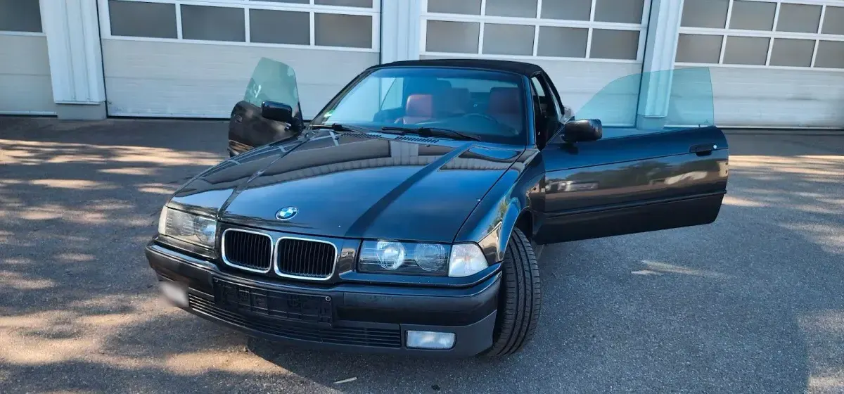 Gebraucht BMW 325 Cabriolet 192 PS (141 kW) 1994 Schwarz Cabrio
