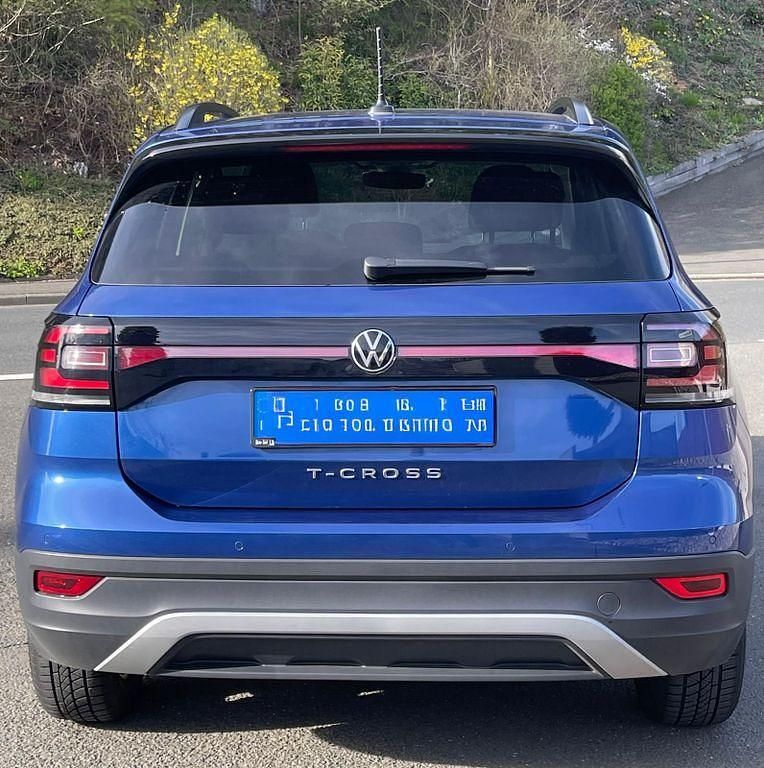 Gebraucht VW T-Cross Move 95 PS (69 kW) 2023 Blau SUV