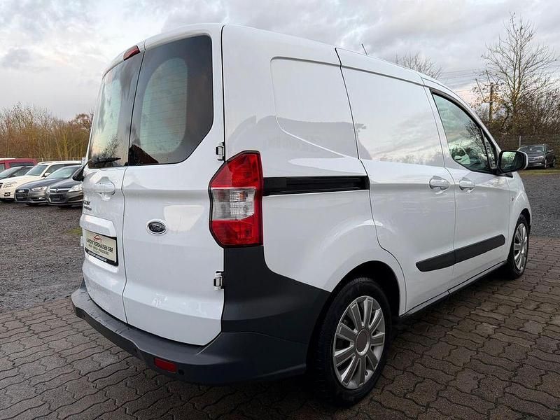 Używany Ford Transit Trend 95 KM (69 kW) 2018 Biały